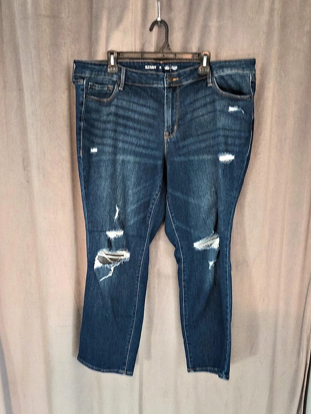 Old Navy Mid-Rise Power Straight Distressed Jeans in Blue Waist 20